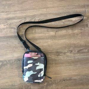 Lululemon Easy Access Crossbody